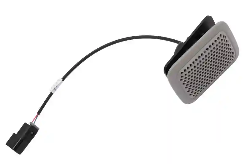 What are the benefits of using this microphone for video and audio applications?