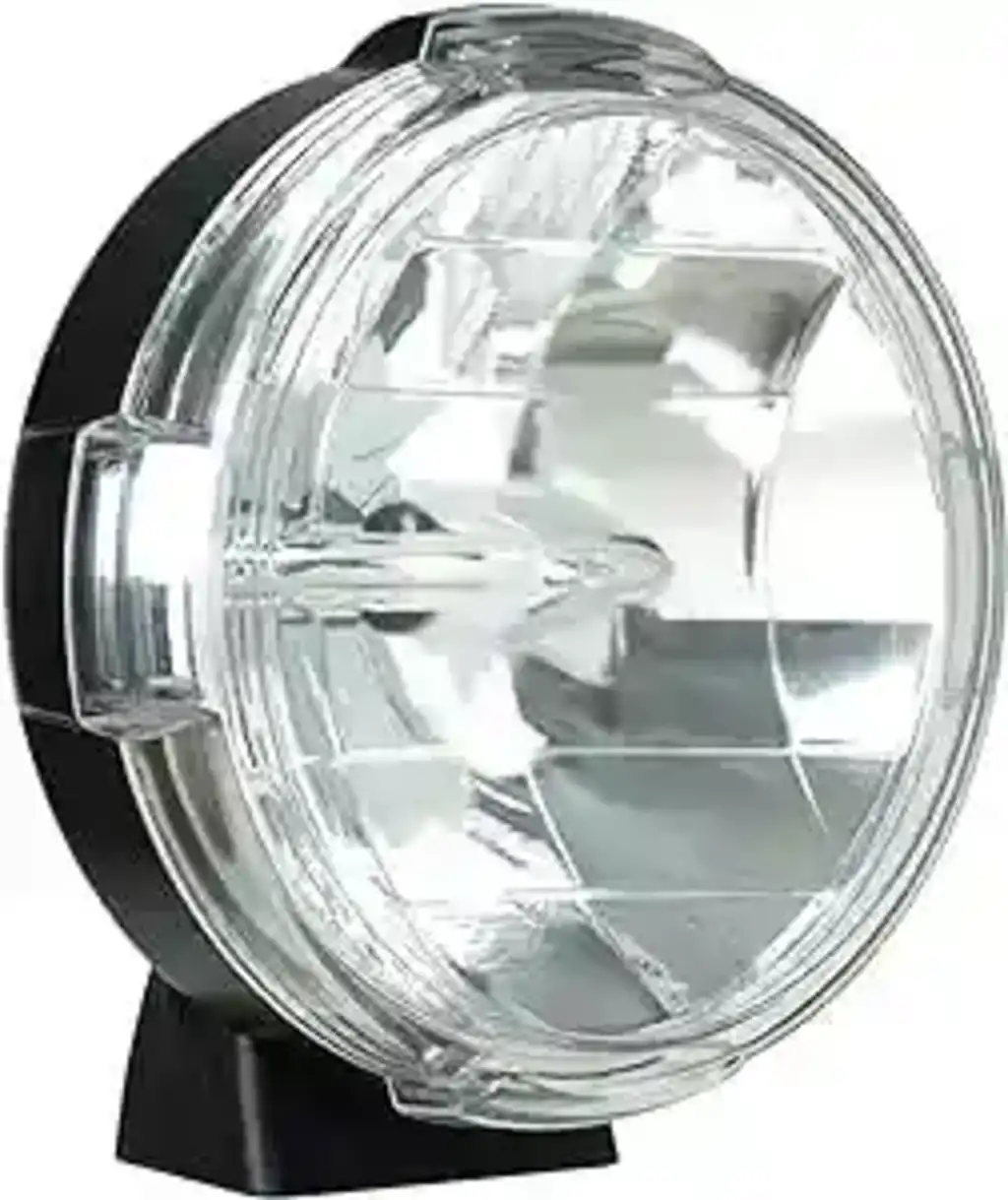 What type of light source do these driving lights use?