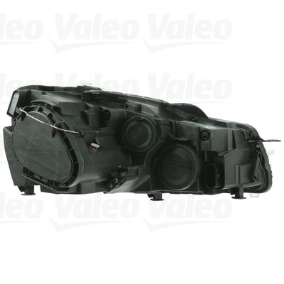 TYC 20-9700-00 Headlight Assembly Questions & Answers