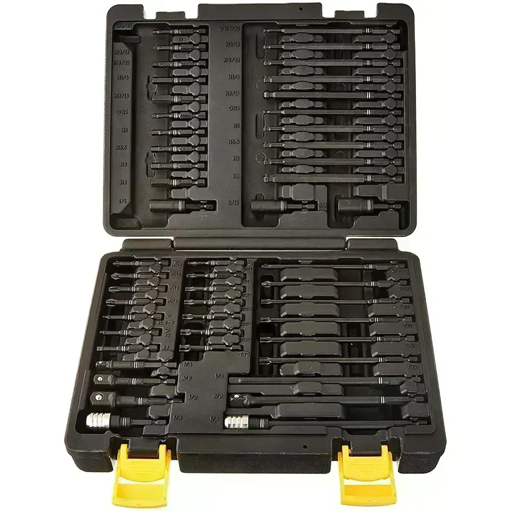 What types of bits are included in the set?