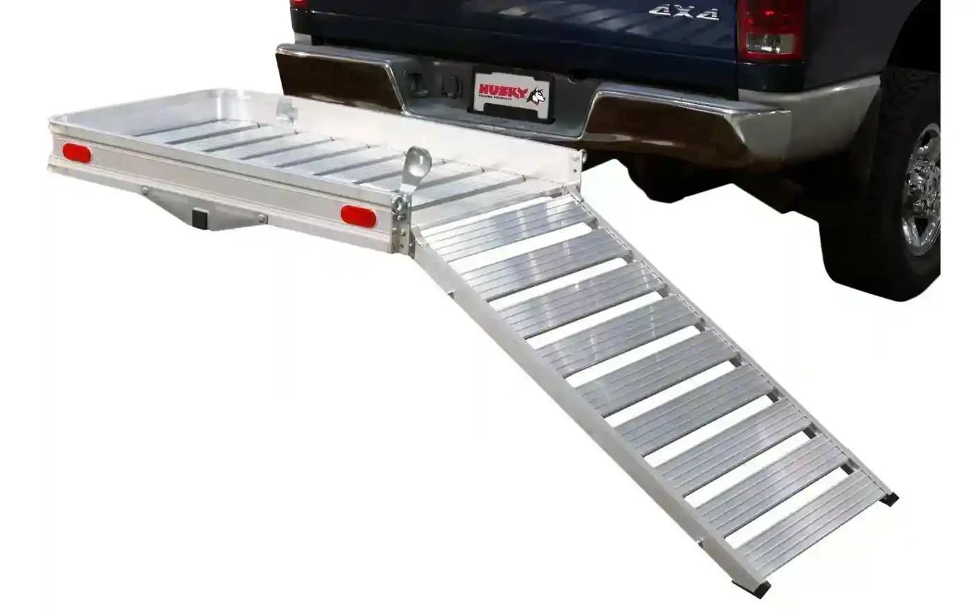 Are hitch cargo carriers legal?