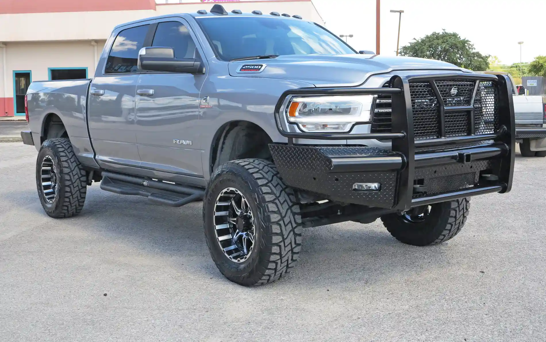 Is the bumper compatible with the 2020 Ram 2500?