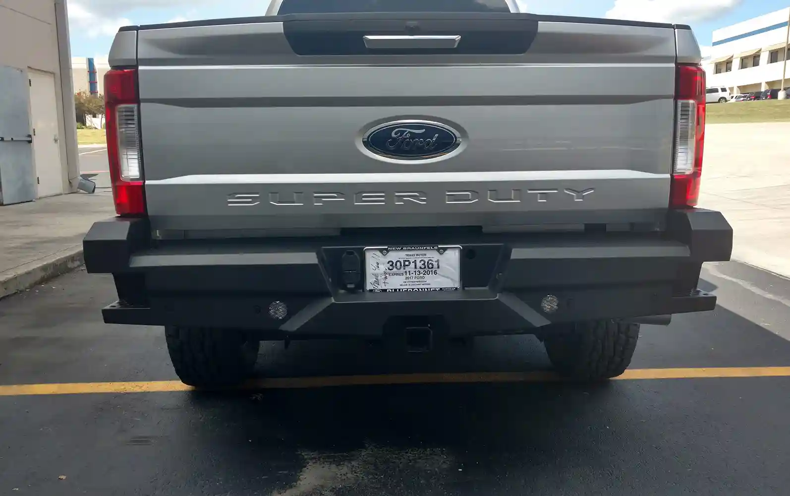 Is this bumper compatible with the 2019 Ford F-450?