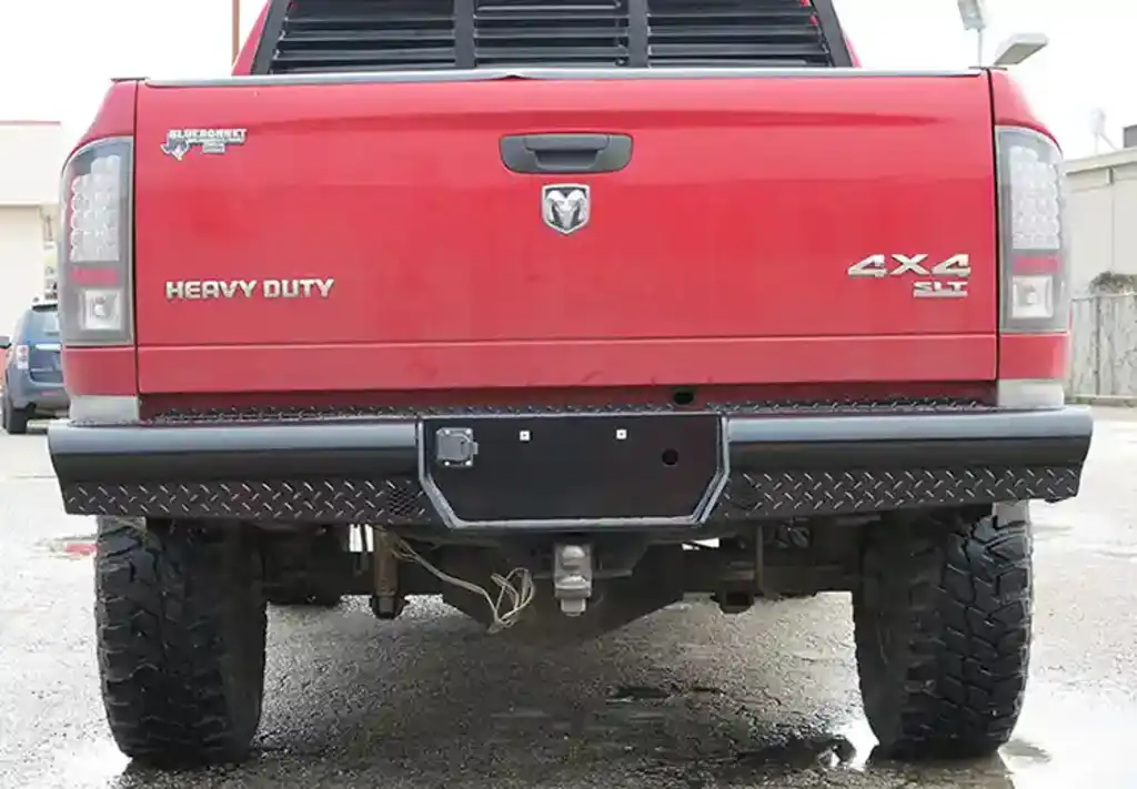 Which vehicles is this bumper compatible with?